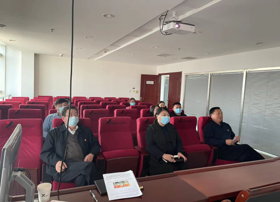 關(guān)于收看“高舉偉大旗幟、牢記領(lǐng)袖囑托、做到‘兩個確?！钊雽W習貫徹省第十一次黨代會精神集中宣講視頻”的活動簡報